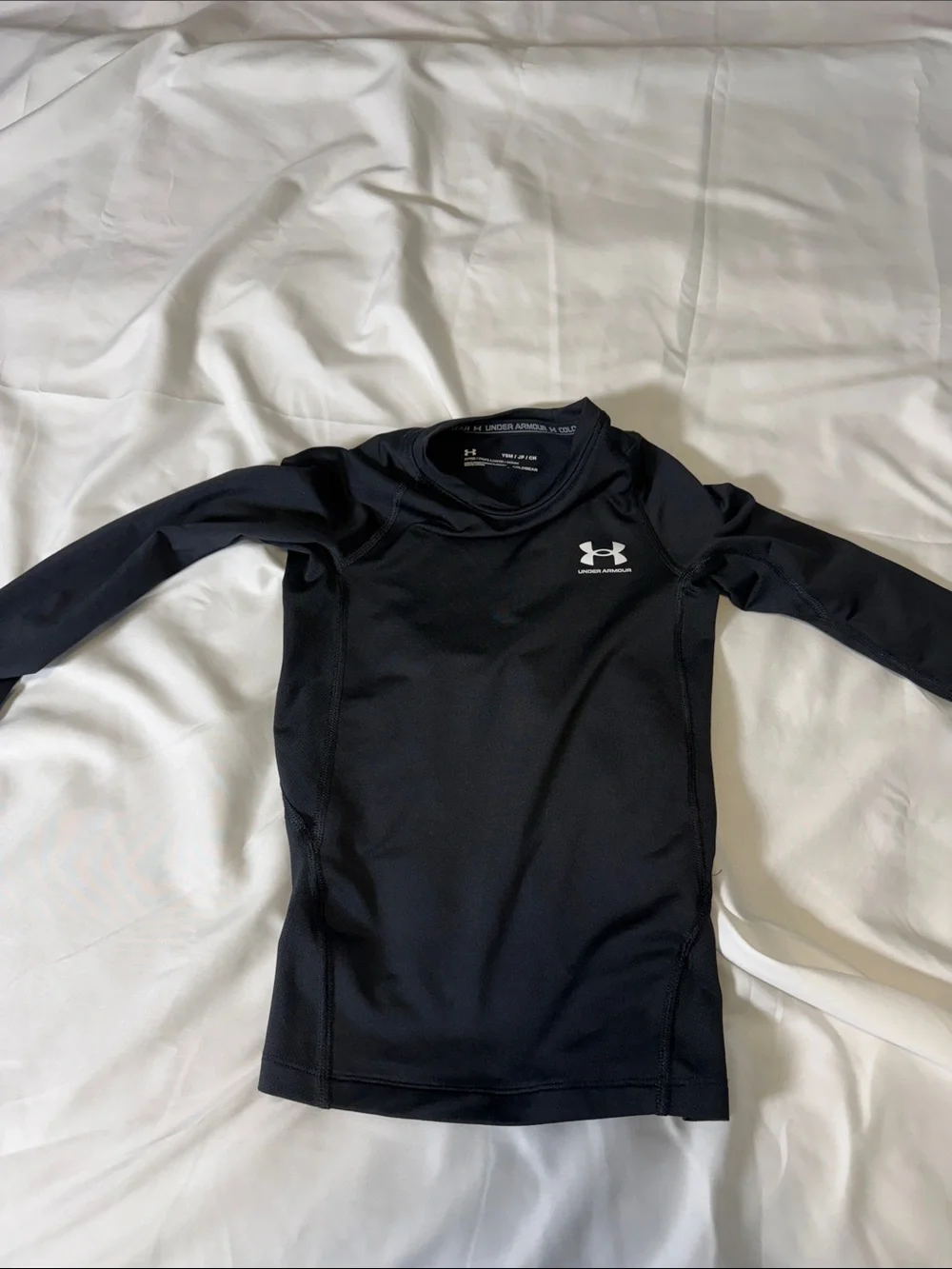Boys Under Armour Kids Black ColdGear Size Yth Sm (8)